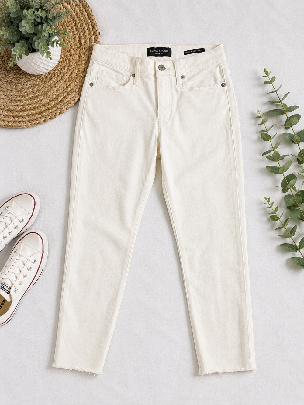 Banana Republic Cream High-Rise Cropped Straight Jeans